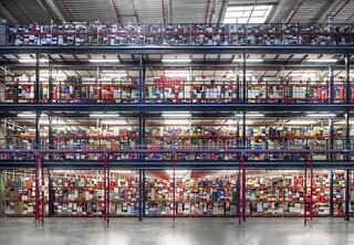 Les plateformes de stockage : comment rentabiliser la hauteur de l'entrepôt