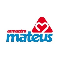 Grande capacité de stockage dans le centre de distribution d'Armazém Mateus au Brésil